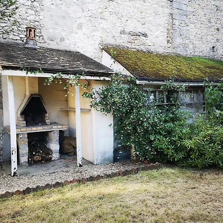 Maison Familiale-jardin-50m Du Loing-tout A Pieds Holiday home *